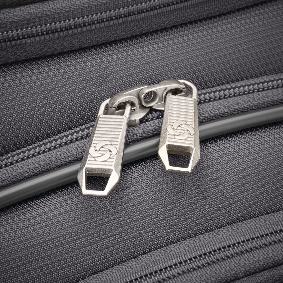 Advance&trade; Eco Medium Spinner in the color Granite/Midnight Black. image number 4